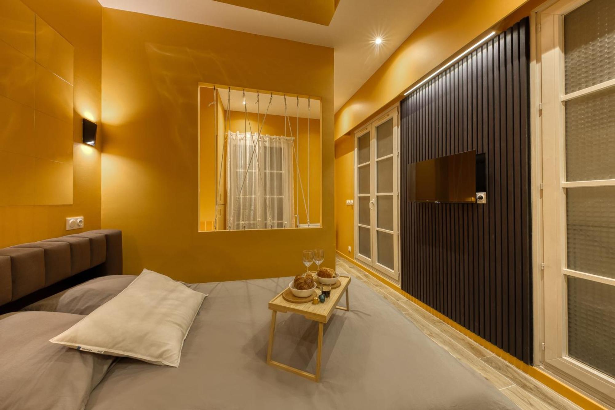Deluxe Spa Suite Caramel Sweetness Мелюн Екстериор снимка